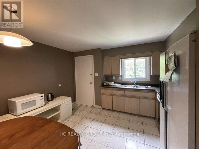 Photo - 84 Daleview Crescent