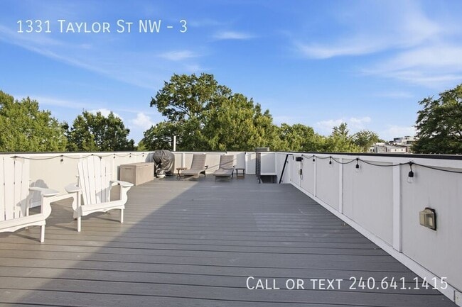 Photo - 1331 Taylor St NW