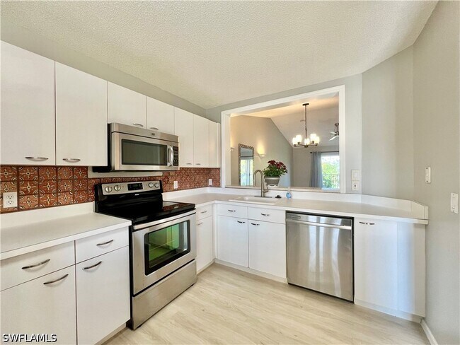 7749 Jewel Ln Unit 202