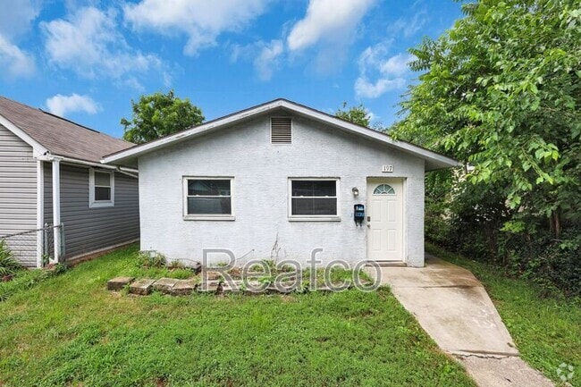 Building Photo - 197 Stevens Ave Rental