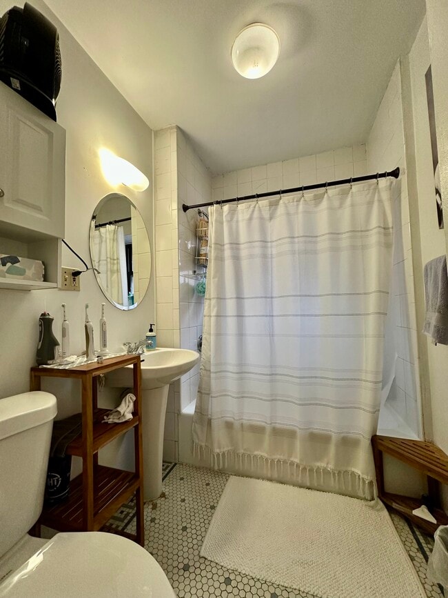 Photo - 456 Park Dr Unit 14