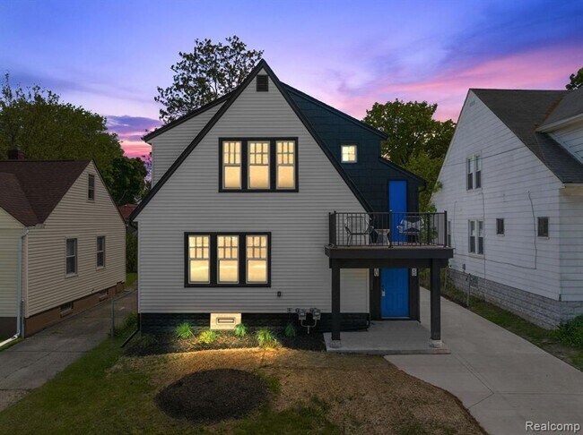 Photo - 308-310 East Harry Ave Unit 2