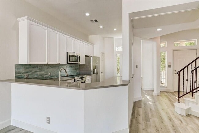 Photo - 2918 Ranch Rd 620 N