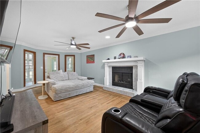 Photo - 2878 Cardinal Trce