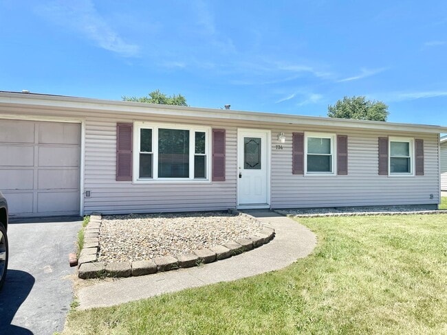 Lovely 3 Bedroom Home w/ Lots of Updates! - Lovely 3 Bedroom Home w/ Lots of Updates!