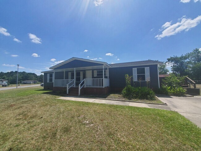 2001 McGuire ~ McDougald Downs - 2001 McGuire ~ McDougald Downs House