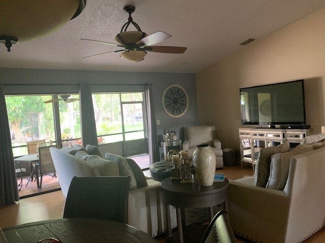 Photo - 1309 Carlton Ct
