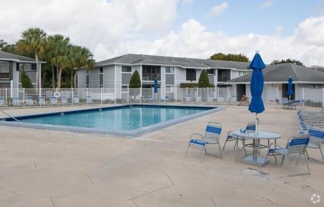 Building Photo - 9719 Hammocks Blvd Unit 201 Rental