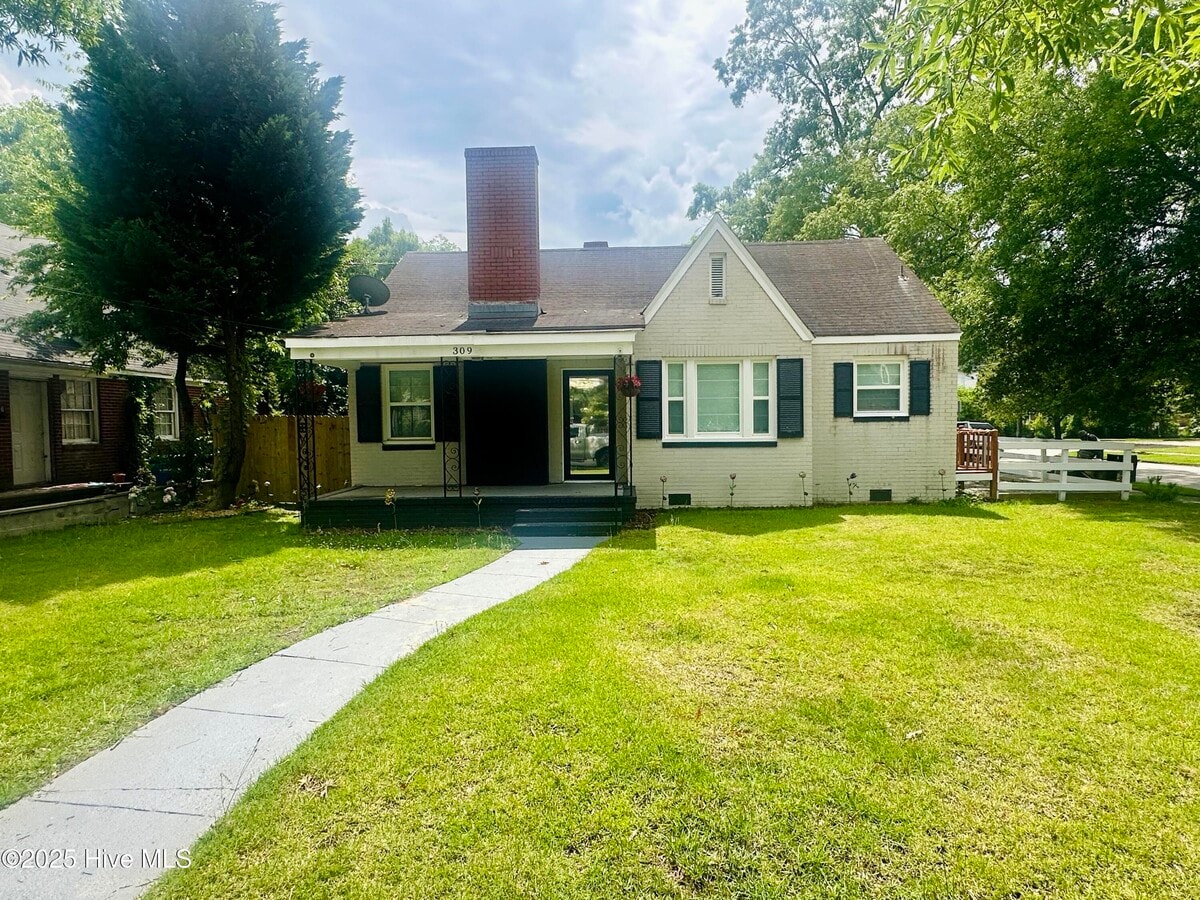 Photo - 309 Broad St W Casa