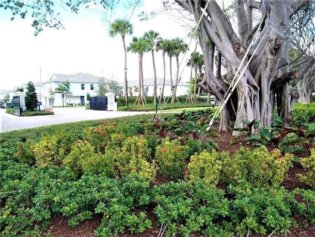 Photo - 1851 Sandpiper Pointe Pl