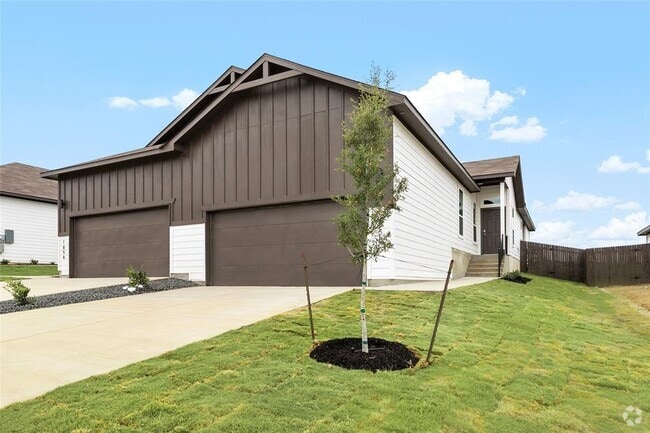 Building Photo - 185 Schrader Dr Rental
