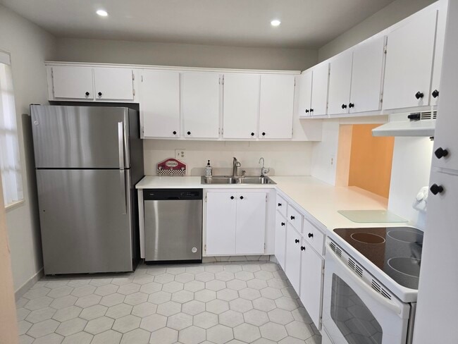 Photo - 163 Lake Gloria Dr