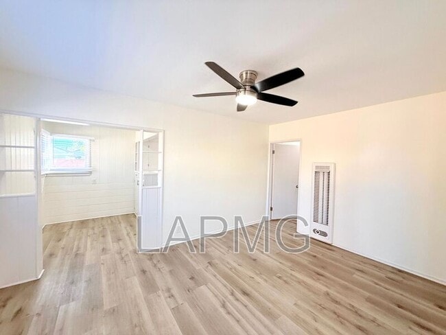 Photo - 6200 N Muscatel Ave