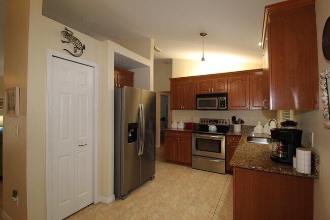 Photo - 5300 Seagrape Dr