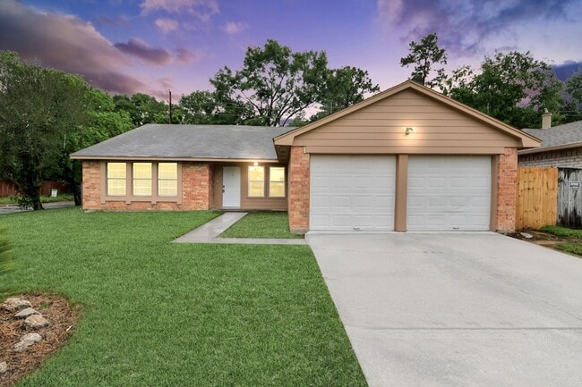 Building Photo - 6603 Brookgate Dr