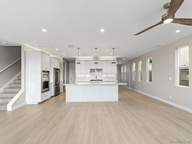 2954 Copley Ave