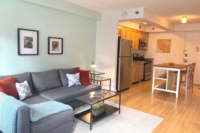 Photo - 516 W 47th St Condo