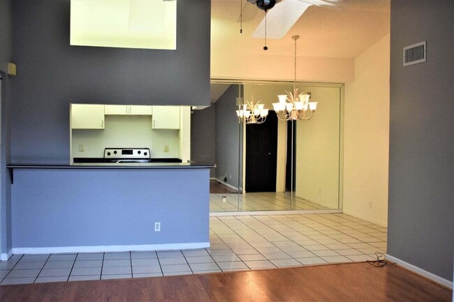 Photo - 2502 SE Anchorage Cove Unidad 3