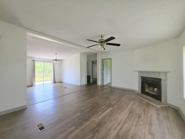 Photo - 220 Co Rd 145