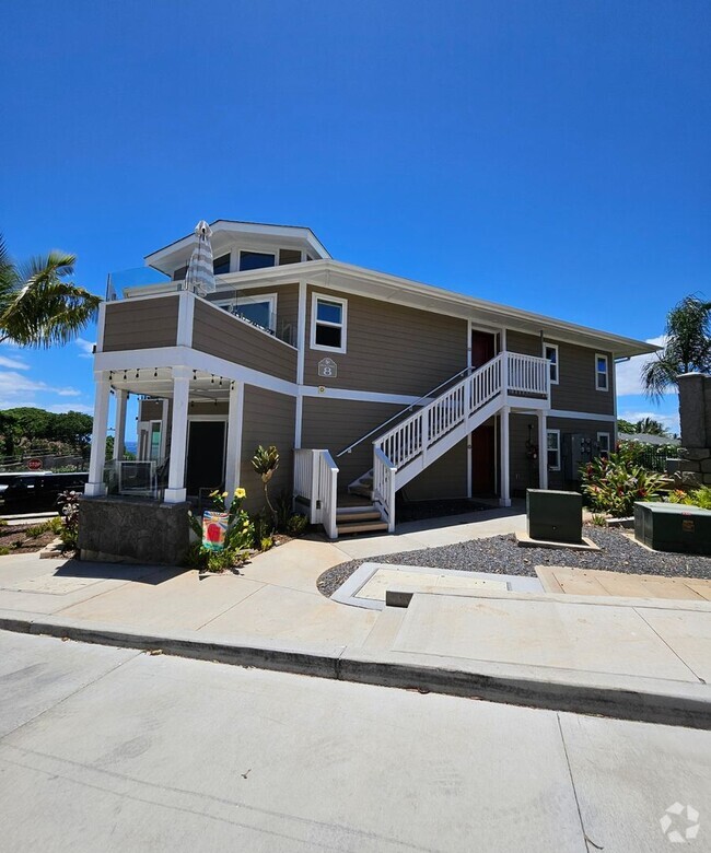 Building Photo - Turn-key Fully Furnished in Paradise Ridge... Rental