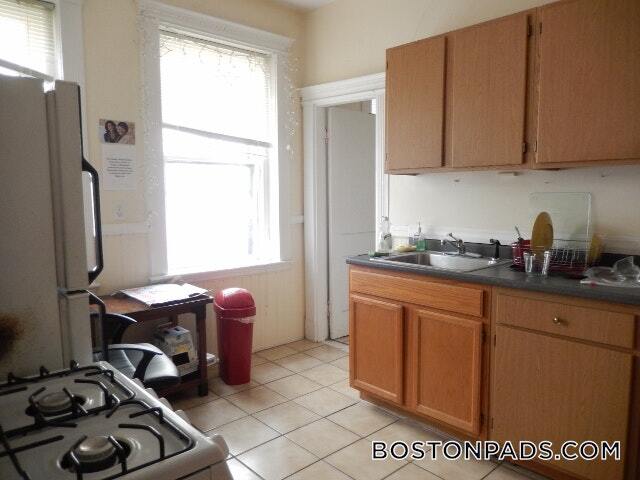 Photo - 447 Park Dr Unit 3B