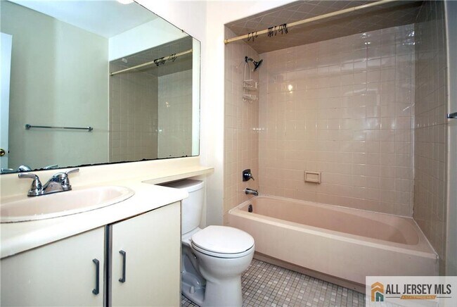 Photo - 1150 Schmidt Ln