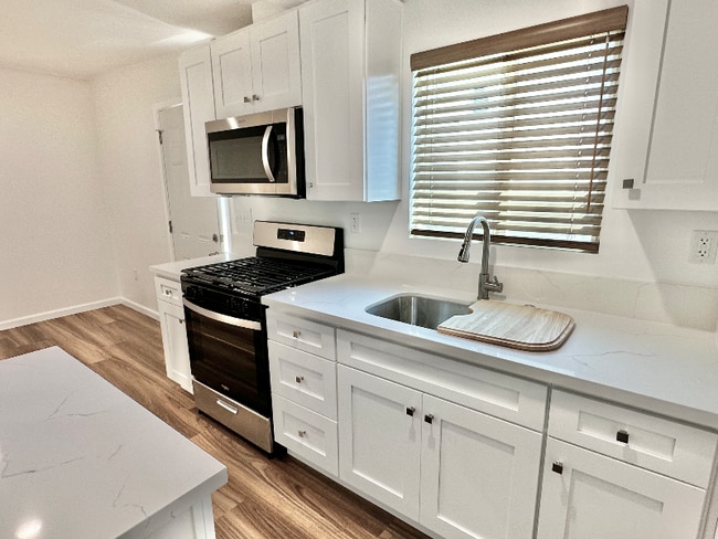 Photo - 11602 Killion St Unit 1