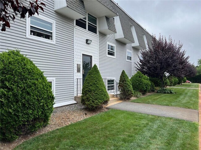 Photo - 354 S Pier Rd Apartment Unit 310