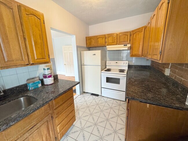 Building Photo - 203 Saint Botolph St Rental