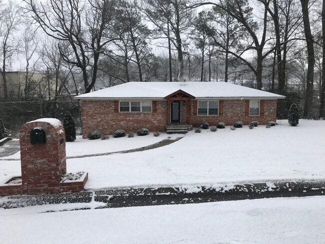 Photo - 3024 Whispering Pines Cir