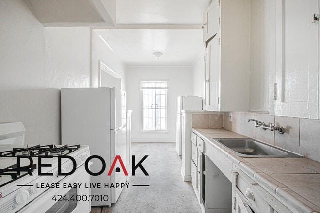 Photo - 335 S Berendo St Unit 301