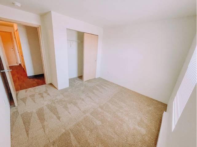 Photo - 160 SE Washington St Apartment