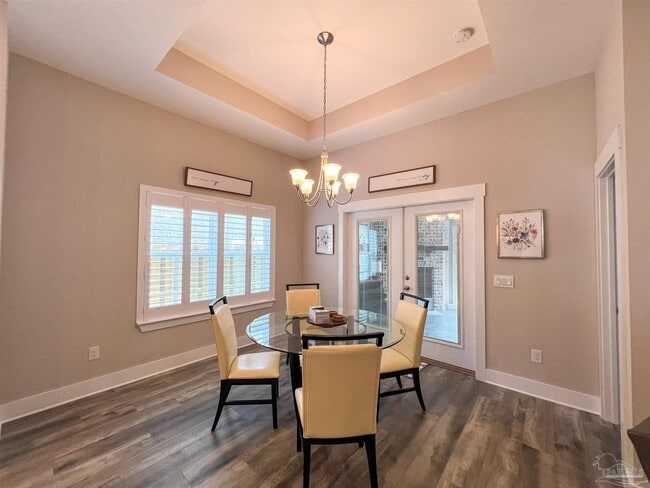 Photo - 5686 Dunridge Drive