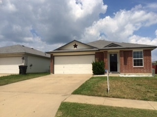 Building Photo - 2804 Blackburn Dr