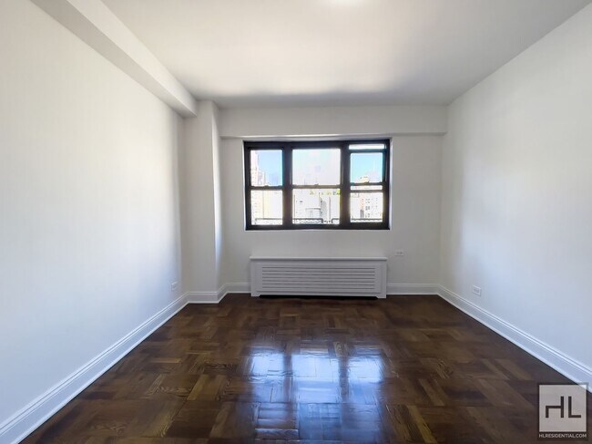 Photo - EAST 35 STREET Unit 15E