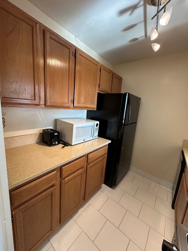 Photo - 1121 Arlington Blvd Unit 1121