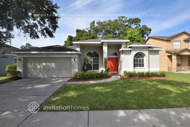Building Photo - 12908 Lake Ventana Dr Rental