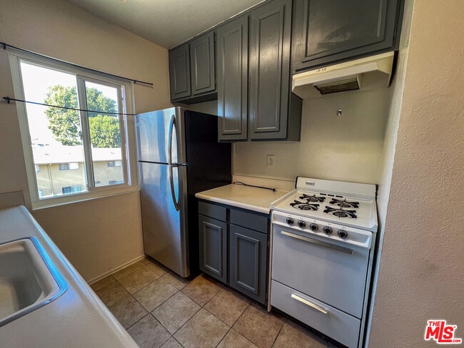Photo - 17900 Sherman Way Unit 320