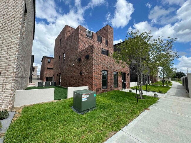 Photo - 210 Veracruz Dr Unidad 110