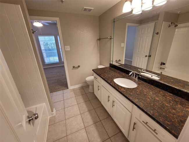Building Photo - 2350 Westcreek Ln Unit 6310 Rental