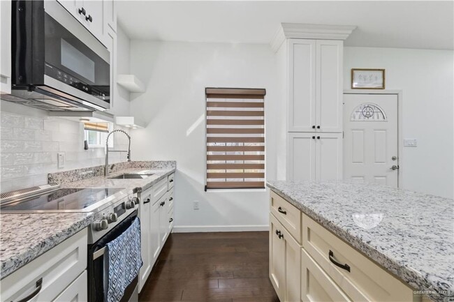 Photo - 17 Melanie Dr