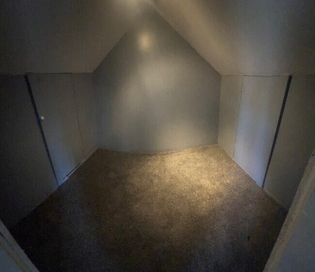 MASTER CLOSET #1