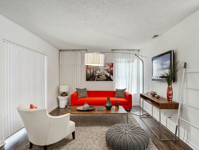 Photo - Advenir at Banyan Lake