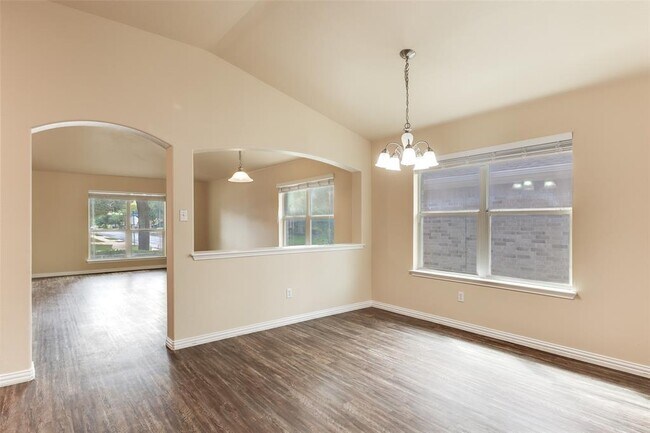 Photo - 2600 Grand Mission Way