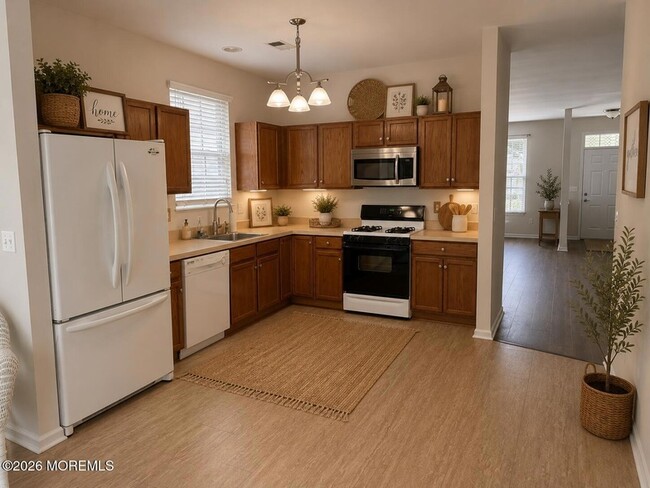 Photo - 24 Lilly Dr