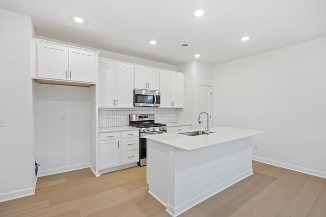 Photo - NEW CONSTRUCTION - 4 Bed 3 Bath Single Family Home in Cottage Grove with 2 Car Garage