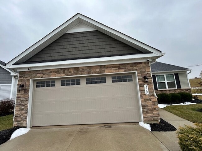 Photo - 2 Bed- 2 Bath + Dedicated Home Office - Single Family Home in Amherst