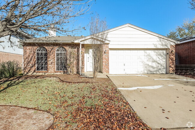 Building Photo - 423 Blueberry Hill Ln Rental