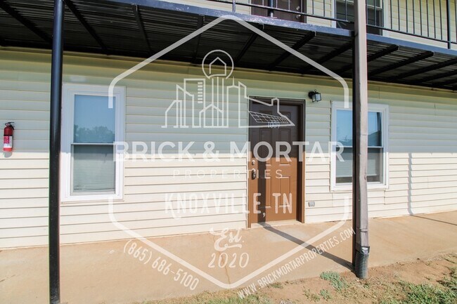Photo - 1009 Clendenen Rd