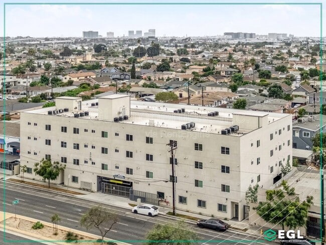 10505 Hawthorne